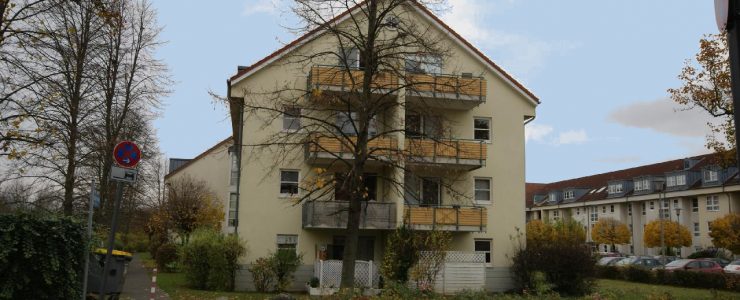 Gemütliche 3 Zimmer- Erdgeschosswohnung mit Terrasse, Erbpachtgrundstück